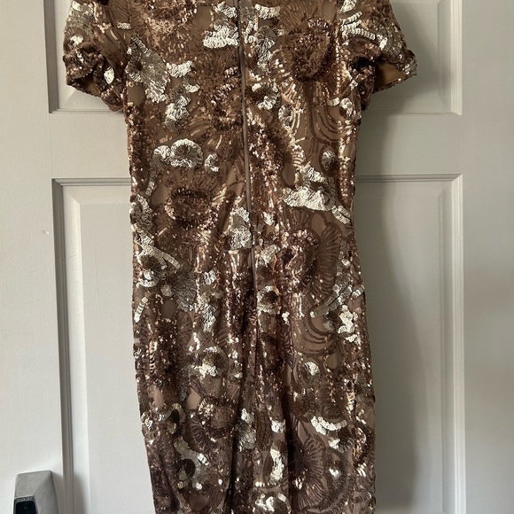 Sequins dress - Picture 2 of 2